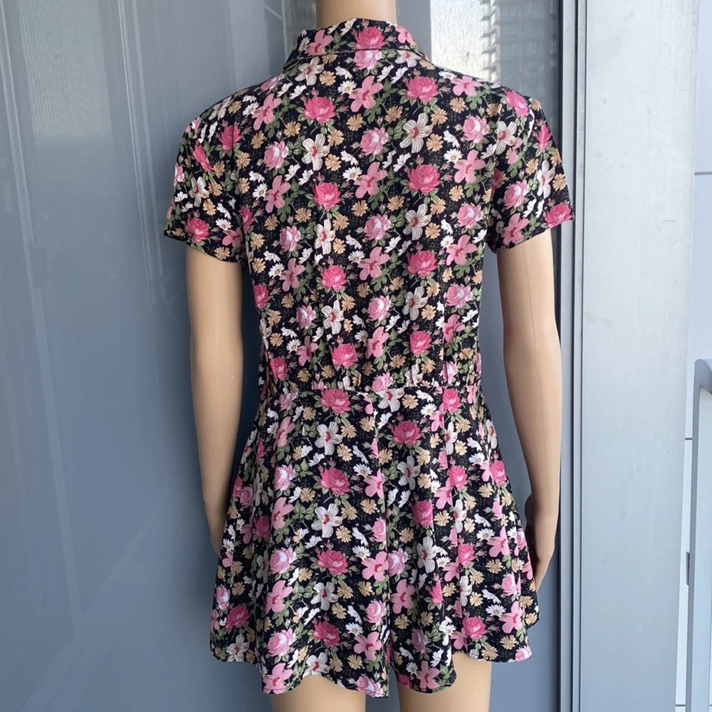 Vintage Floral Romper - Picture 5 of 13
